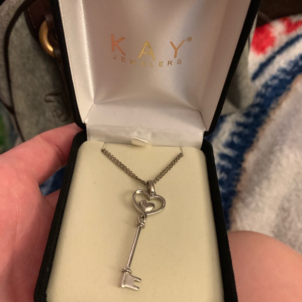 Kay jewelers necklace - Picture 1 of 1